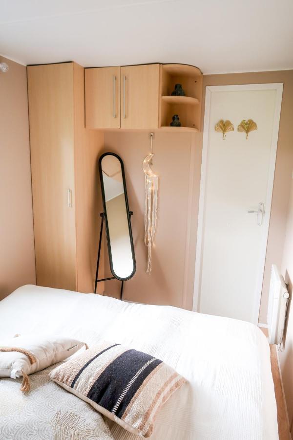 Mini-Glamping En Auvergne Villa Sainte-Christine  Ngoại thất bức ảnh